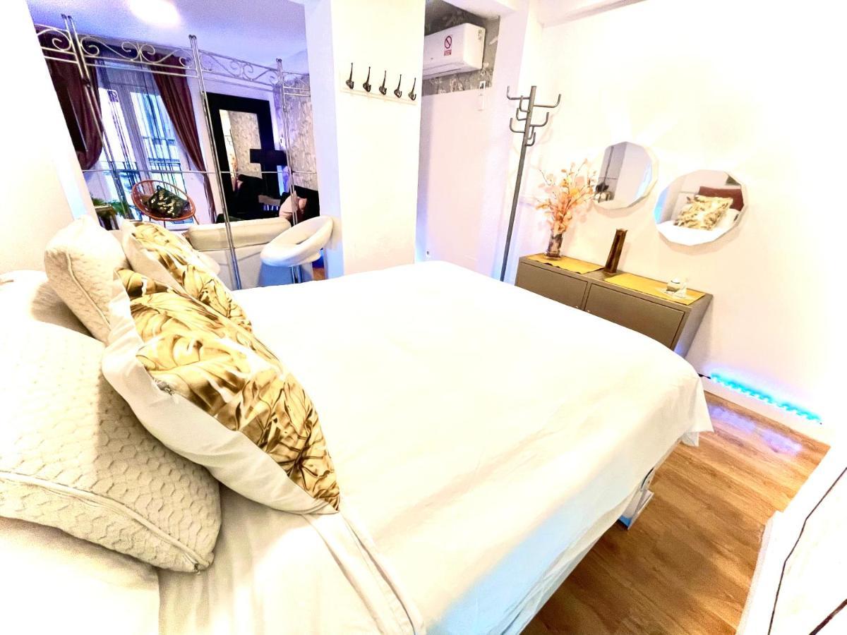 Apartamento Delux Madri Exterior foto